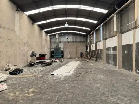 ALQUILER GALPON MERLO SUR