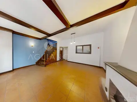 Depto Tipo Casa 5 ambientes con 2 baños