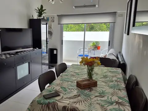Depto Tipo Casa en Venta de 2 dormitorios