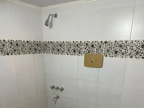 Departamento en Venta en Parque Luro, USD 73.000