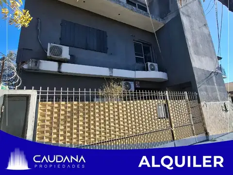 PH de tres ambientes en alquiler en San Justo