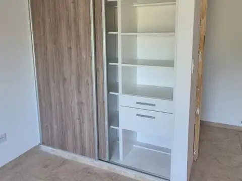 VENDO Casa de 3 dorm.  A ESTRENAR  Tejas 4