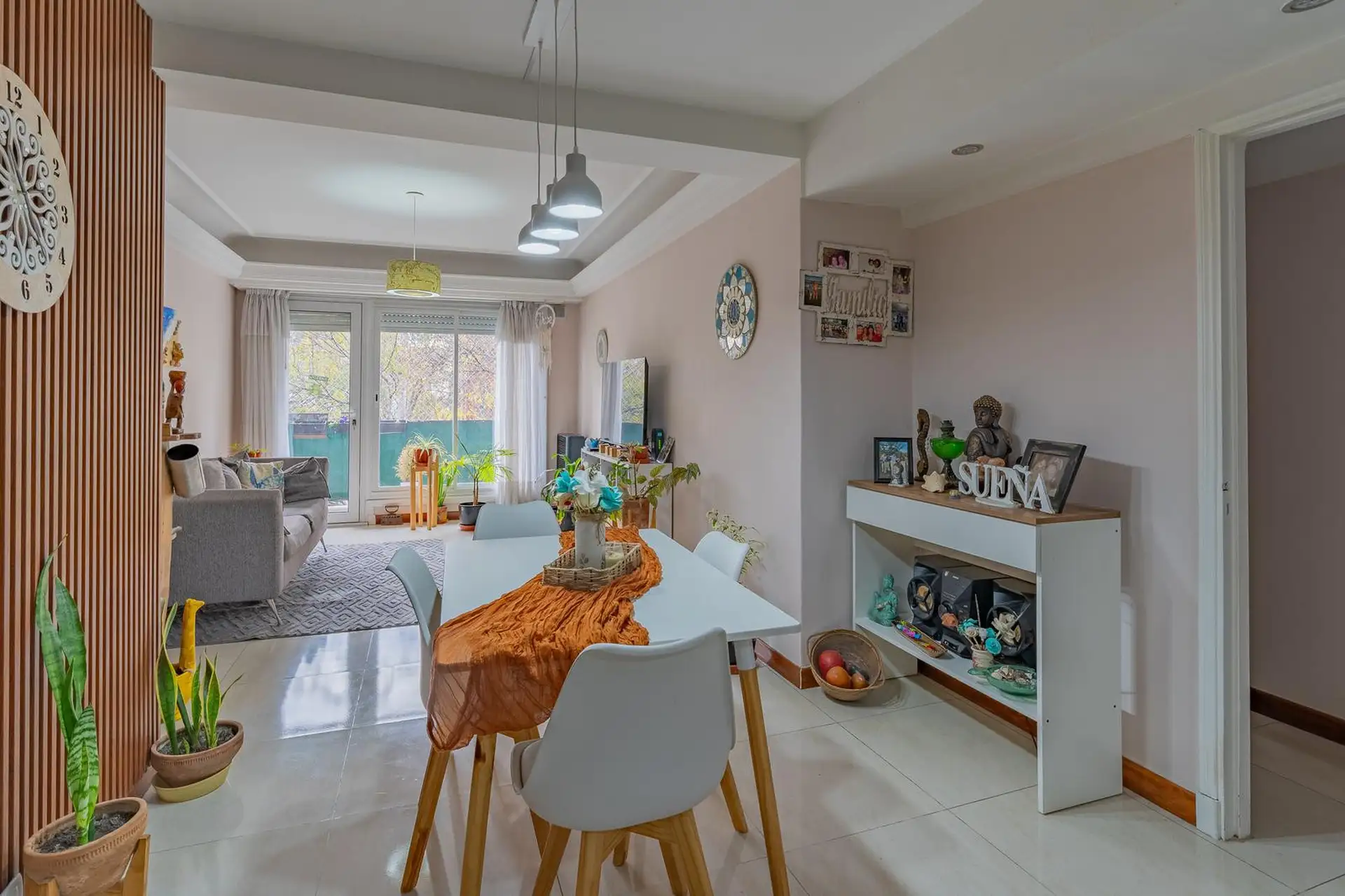 Depto 3 amb con dependencia, 82m² reciclado con balcón — Centro