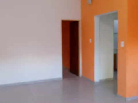Depto Tipo Casa 3 ambientes con 1 baño
