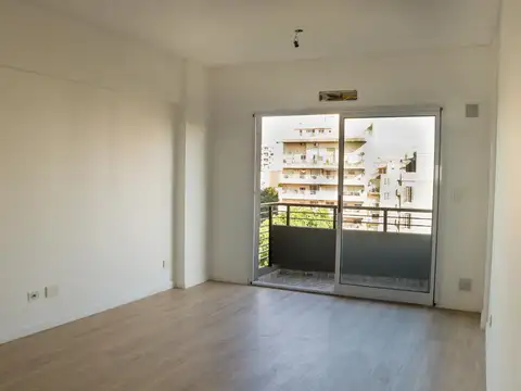 Departamento en Venta en Villa Saenz Peña, USD 64.000