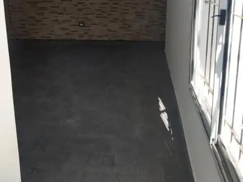 Depto Tipo Casa en Venta de 1 dormitorio