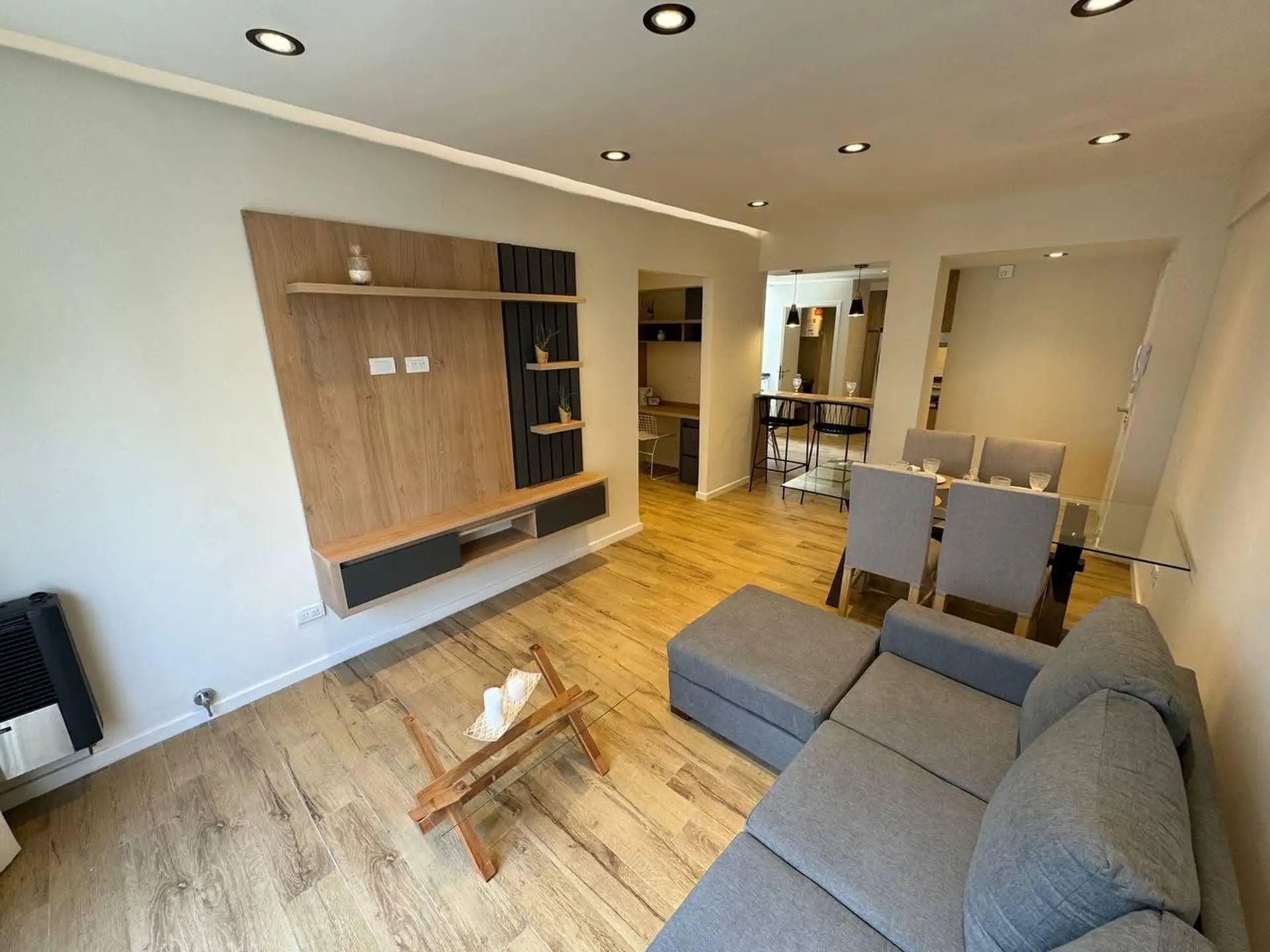 Departamento en Av. Luro 2400 de tres ambientes con balcon