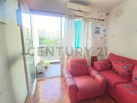 av lacarra 3500, Piso 0