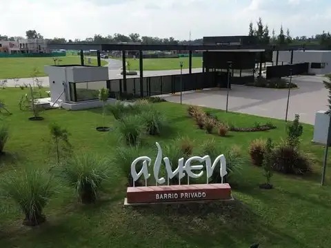 Terreno en Tristan Suarez