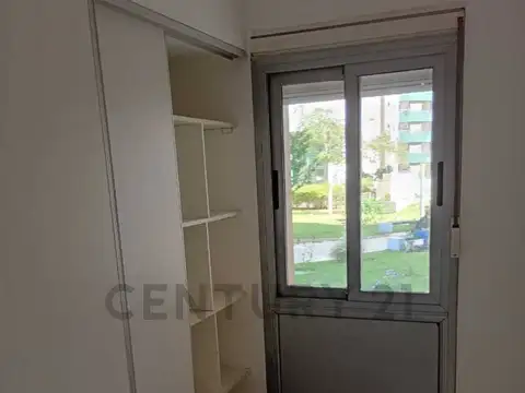 Av colon , Piso 0