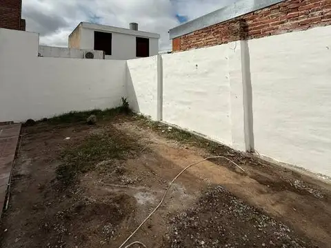 Casa en  Ph en Bajo Palermo. 2 dormitorios 1 Escr. Asador y Jardín