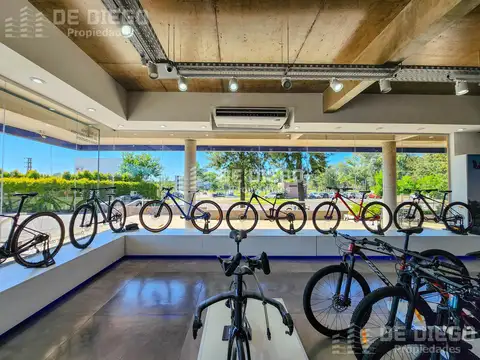 Av. Agustín García al 9500