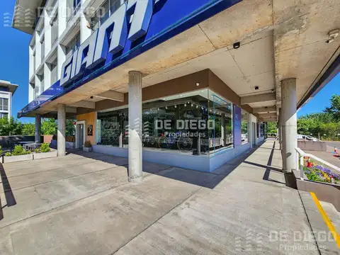 Local en Alquiler en Benavidez, USD 8.500