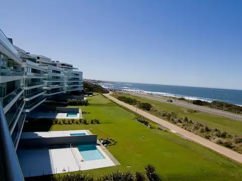 Tiburón Terrazas - Punta del Este