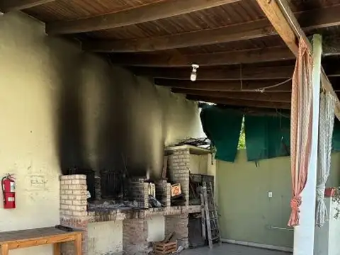 Depto Tipo Casa en Venta con 1 cocheras