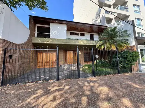 Casa  en Venta en San Martin, G.B.A. Zona Norte, Argentina