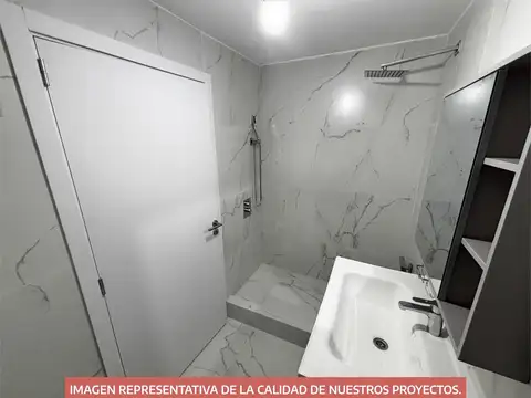 Manuela Pedraza al 5700