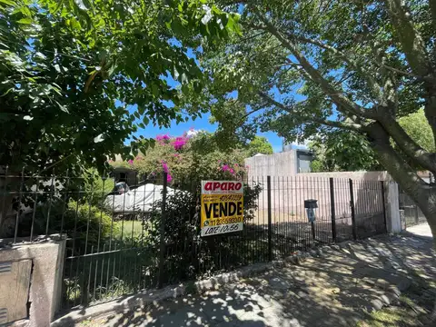 Casa con fondo en Quilmes Este