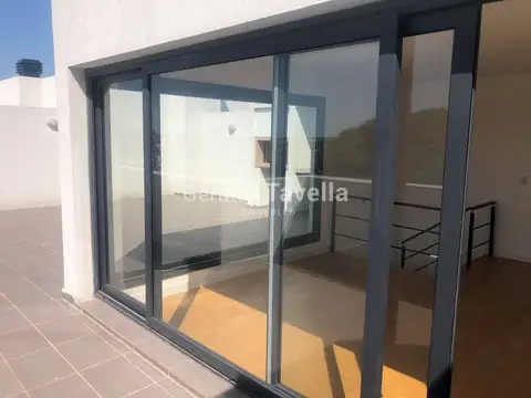 Departamento en Alquiler de 3 dormitorios