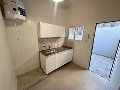 Depto Tipo Casa en Venta al Este