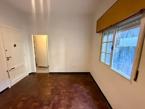 PH 3 amb. 1er piso c/ patio