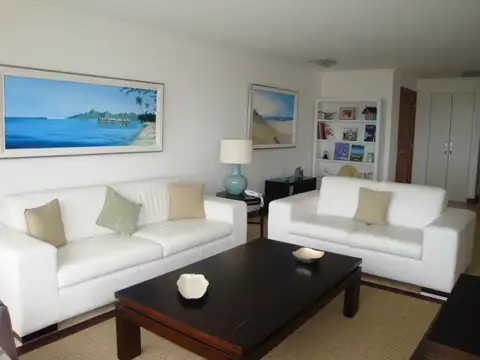 Departamento en Alquiler Temporal en Punta del Este, USD 28.700