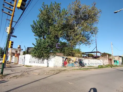 Terreno de 920 m² ubicado en esquina Ruta 3 y Coraceros en Virrey del Pino