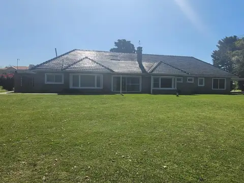 Casa en Alquiler Temporal de 4 dormitorios