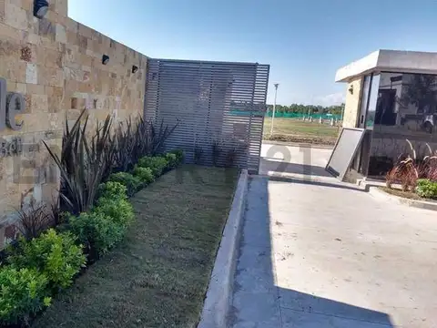 Lote en venta en Barrio Privado El Roble