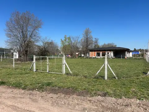 VENTA LOTE BARRIO LOS PINOS, EXALTACION DE LA CRUZ 200