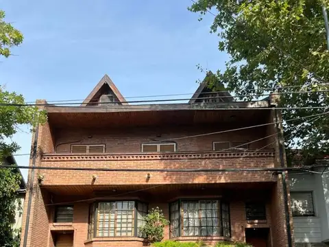 Casa - Alquiler - Argentina, Capital Federal - QUINTEROS, LIDORO, AV. 1131