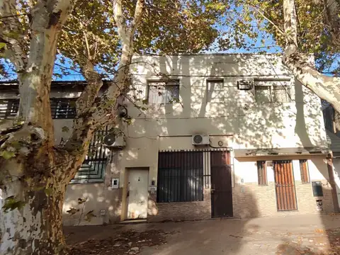 CASA DOS DORMITORIOS PLANTA ALTA