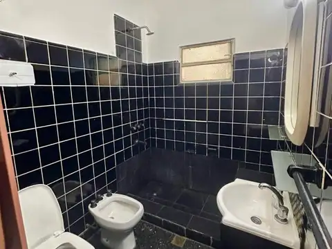 Depto Tipo Casa en Alquiler en Lomas de Zamora, $ 1.300.000
