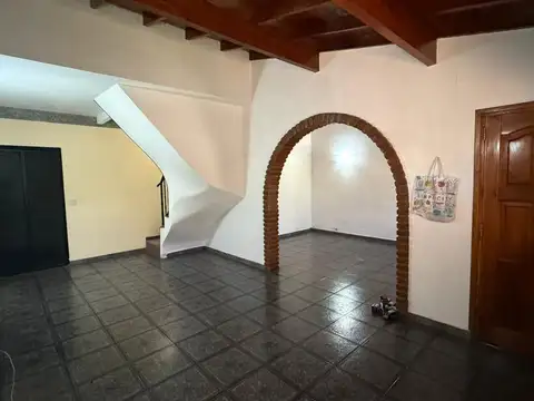 Casa en Venta en Los Polvorines, USD 180.000