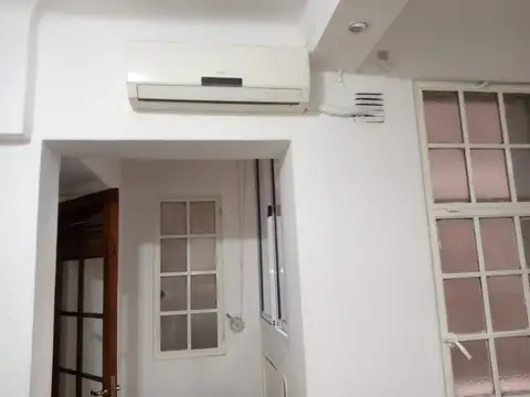 Hipolito Yrigoyen 600, Piso 5