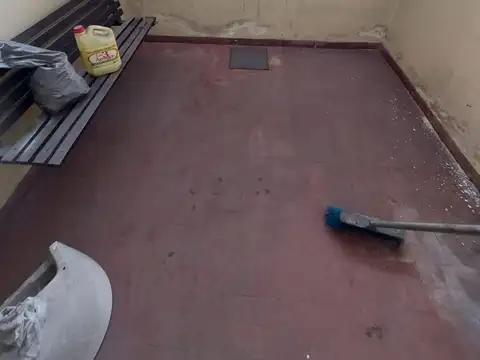 Galpon en Venta en San Nicolás, USD 135.000