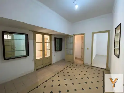 PH en venta - 2 Dormitorios 2 Baños - Constitución