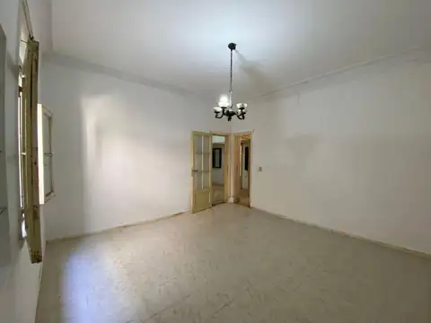 Depto Tipo Casa 3 ambientes con 2 baños