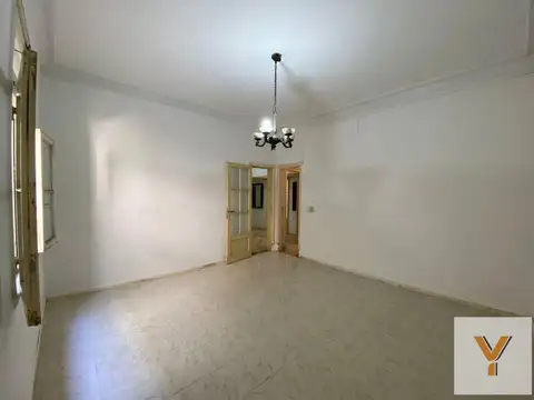 Depto Tipo Casa 3 ambientes con 2 baños