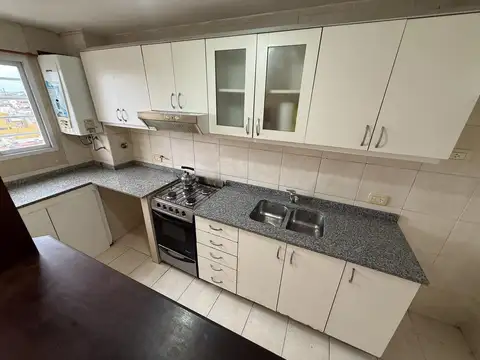 Departamento en Alquiler en Wilde, $ 700.000