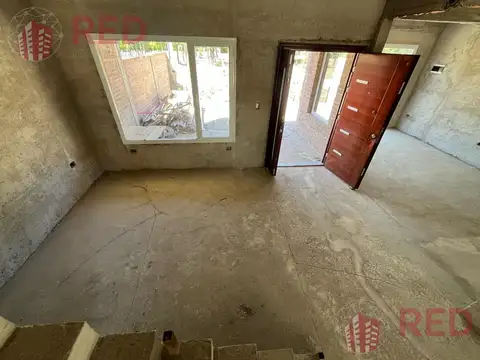 Casa 6 ambientes con 3 baños