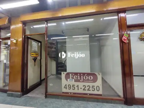 C Pellegrini 700, Piso PB