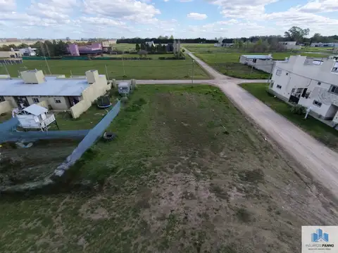 Terreno / Lote en venta de 305m2 ubicado en Capitán Sarmiento