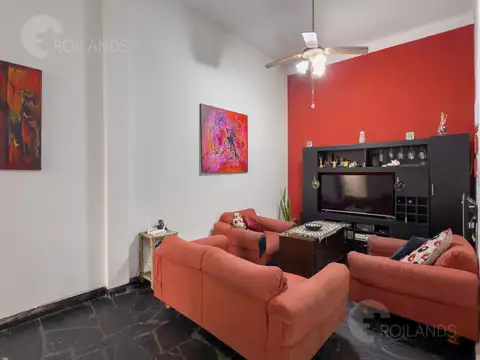 Depto Tipo Casa 4 ambientes con 2 baños