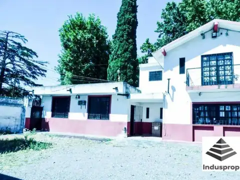 Colectora Sur Acceso Oeste  al 7900