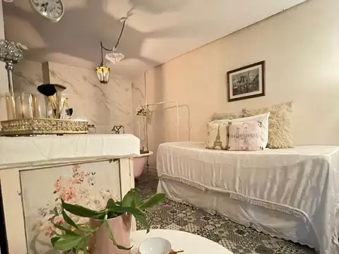 Depto Tipo Casa 2 ambientes con 1 baño