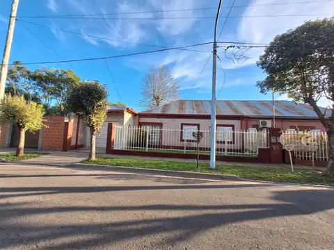 CASA EN VENTA CAMPANA