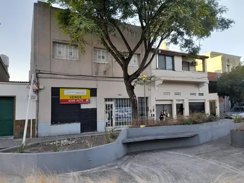 Lote sobre Avenida Mosconi, Venta Villa Devoto