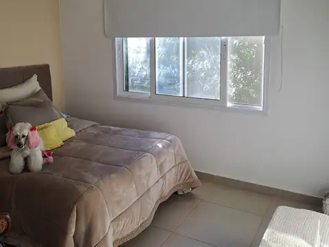 Casa Chalet  en Alq. Temporario en San Eduardo, Pilar del Este, Pilar