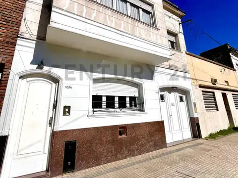 Alquiler de casa, calle 41 e/ 9 y 10.